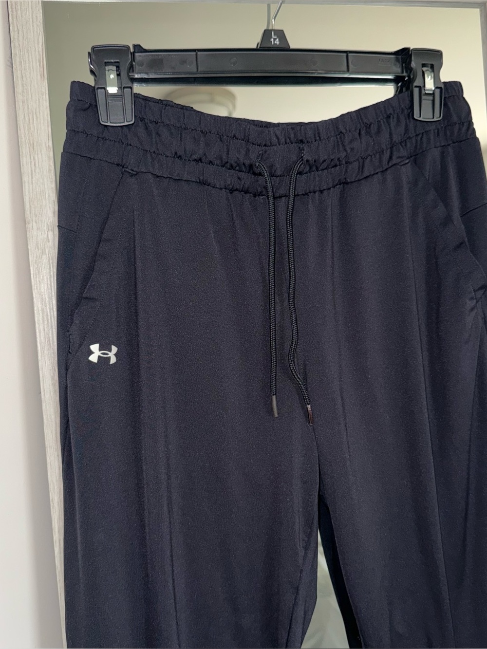 Under Armour Black Skinny Jogger Pants